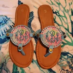 Leather embroidered sandals size 7